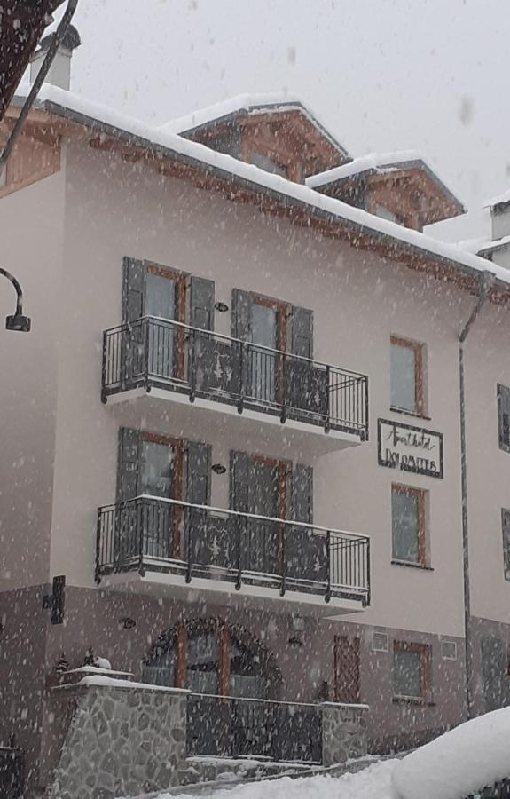 Aparthotel Dolomites Living&Relax Commezzadura Bagian luar foto